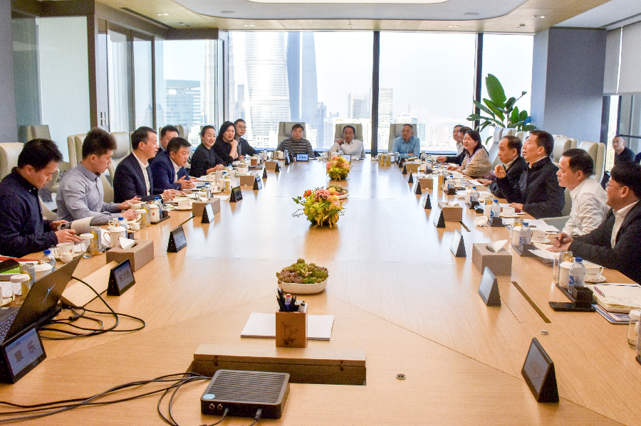 許忠建帶隊在上海開展招商活動